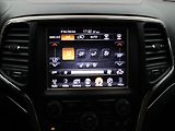 Jeep Grand Cherokee 3.0 V6 250k Limited 4WD Auto - náhled 18