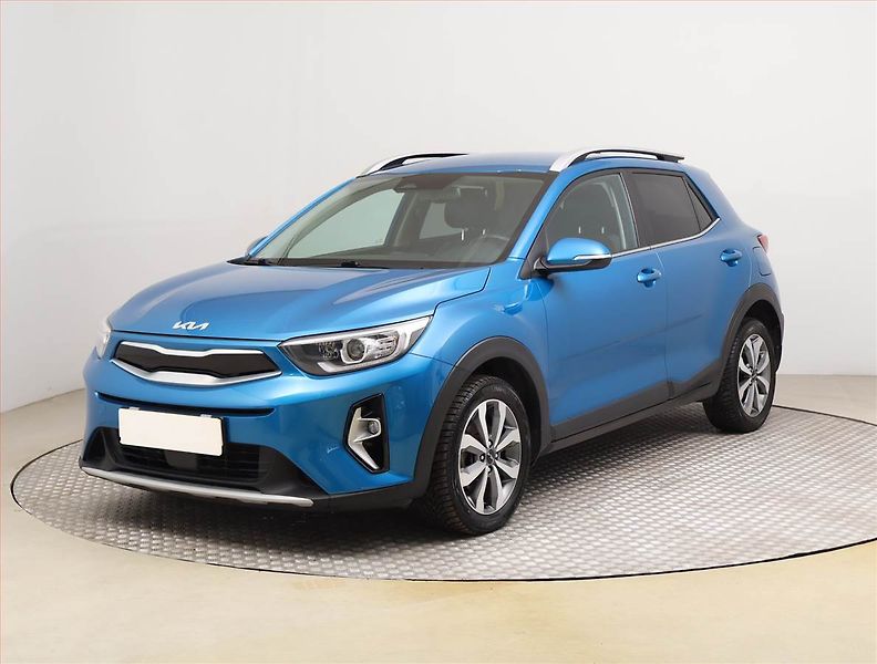 Kia Stonic (2023) 1.2 DPI, ČR,1.maj, Kůže, Navi - fotka 2 z 23
