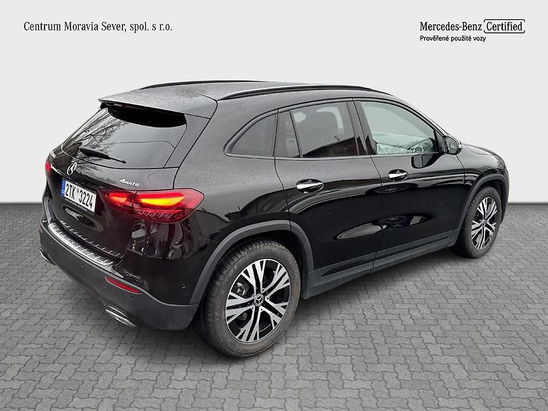 Mercedes-Benz GLA 200 d 4MATIC - fotka 5 z 16