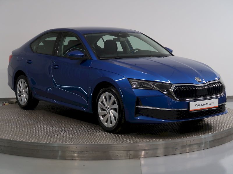 Škoda Octavia (2024) SELECTION 2.0TDI 85KW MATRIX - fotka 6 z 37