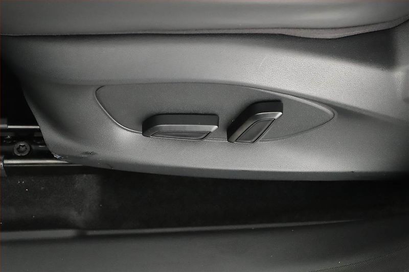 MG ZS (2026) 1.5 i, ELEGANCE, KEYLESS - fotka 11 z 16