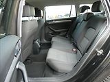 Volkswagen Passat 2,0 TDi DSG FULL LED BUSINESS - náhled 23