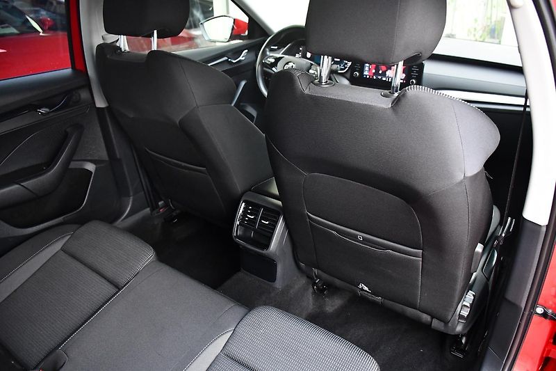 Škoda Octavia 1.5TSi ČR 1M Ambition - fotka 21 z 41