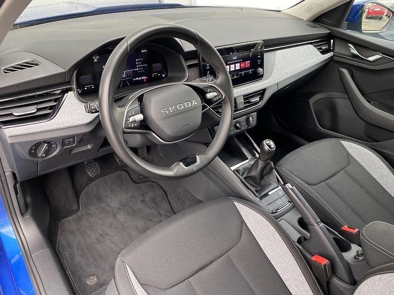 Škoda Kamiq 1,0 TSI 85 kW Selection - fotka 7 z 26