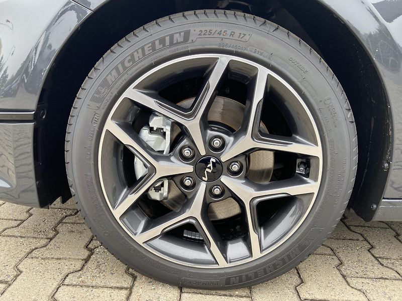Kia Ceed (2025) TOP +Bussines 