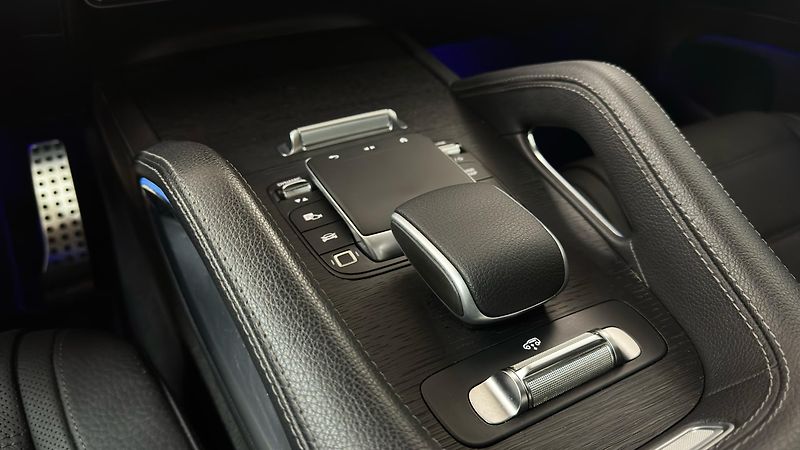 Mercedes-Benz GLS ZÁRUKA / TOP STAV I VÝBAVA - fotka 35 z 73