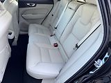 Volvo XC60 (2026) PLUS B5, 360°, Harman, Matrix - náhled 12
