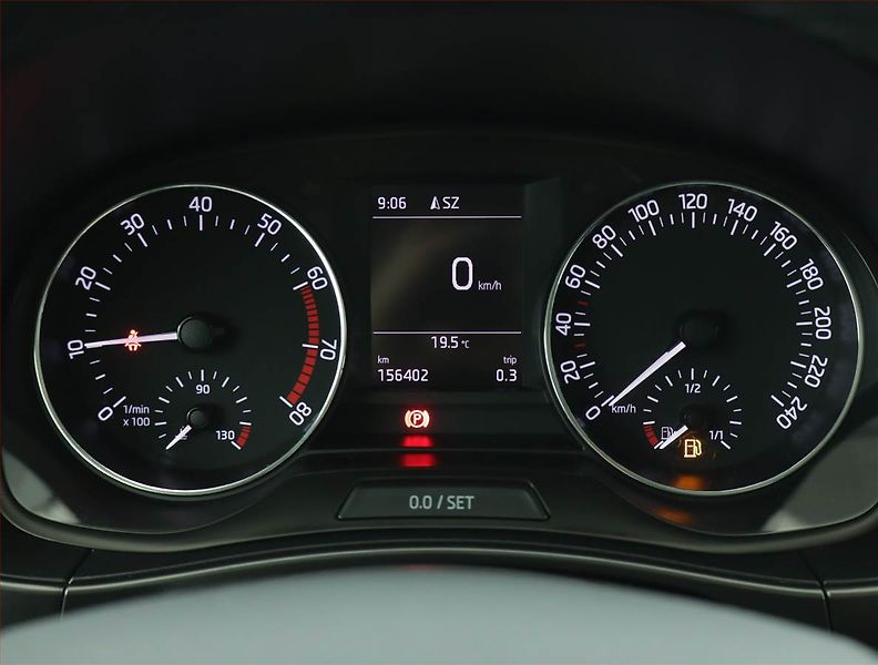 Škoda Fabia (2017) 1.0 TSI, Serv.kniha, Navi - fotka 11 z 16