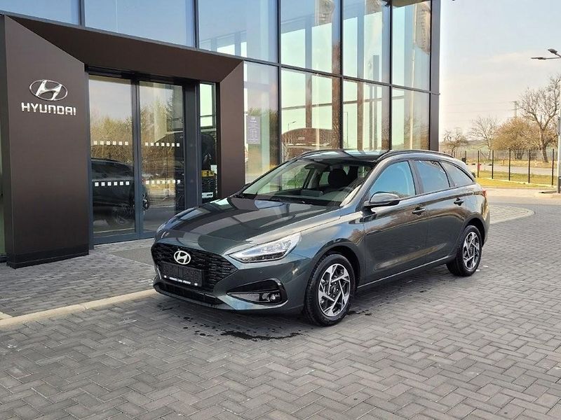 Hyundai i30 (2026) WG 1,0 T-GDI 85kW MT GO CZECH - fotka 1 z 28