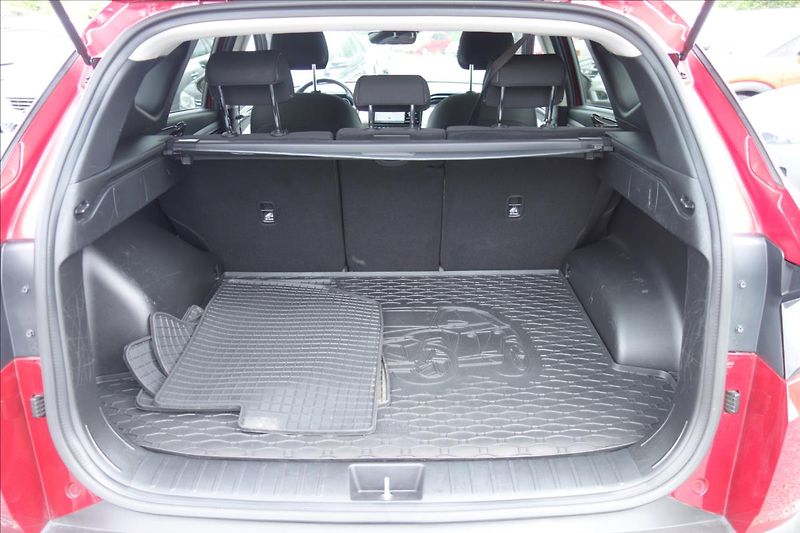 Hyundai Tucson 1,6 T-GDi, MHEV, ČR, SERV.KN. - fotka 15 z 43