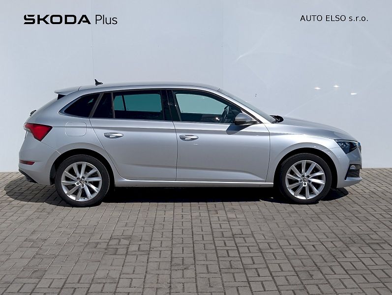 Škoda Scala (2022) 1,0 TSI / 81 kW DSG Style Extr - fotka 29 z 30