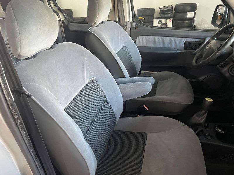 Citroën Berlingo (2005) 1.6i 16V 80kW - fotka 19 z 23