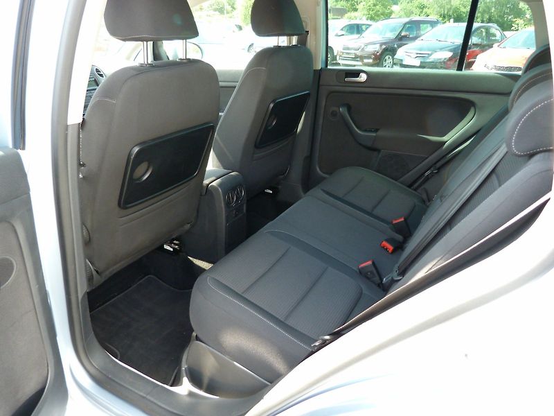 Volkswagen Golf Plus 1.2 tsi 77 kw - fotka 13 z 23