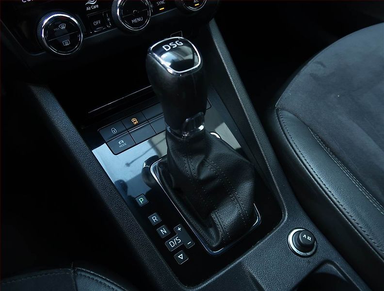 Škoda Octavia (2019) Laurin&Klement 2.0 TDI - fotka 13 z 27