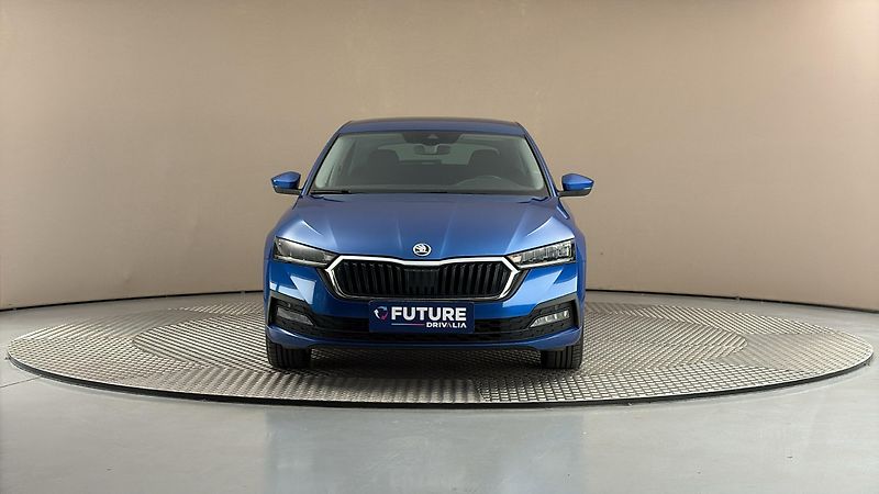 Škoda Octavia 1.4 TSI iV DSG Ambition - fotka 3 z 25