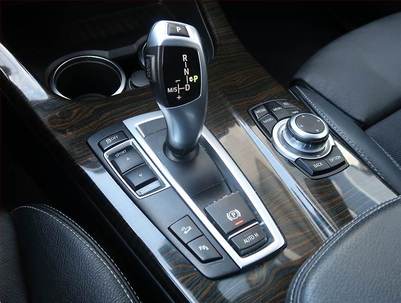 BMW X3 (2013) xDrive20d, 4X4, Automat, ČR - fotka 20 z 25