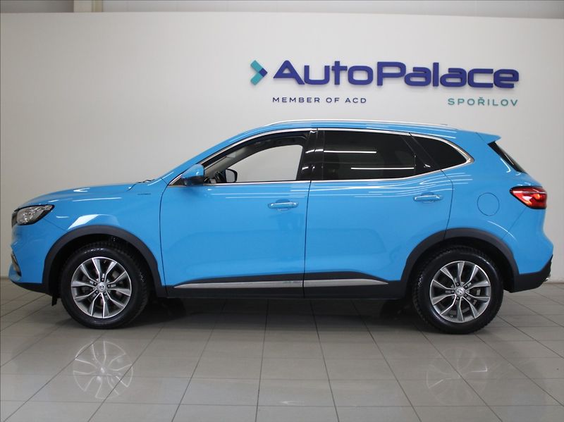 MG HS 1,5 TGI DCT Excite 7L.Zár ČR - fotka 5 z 22