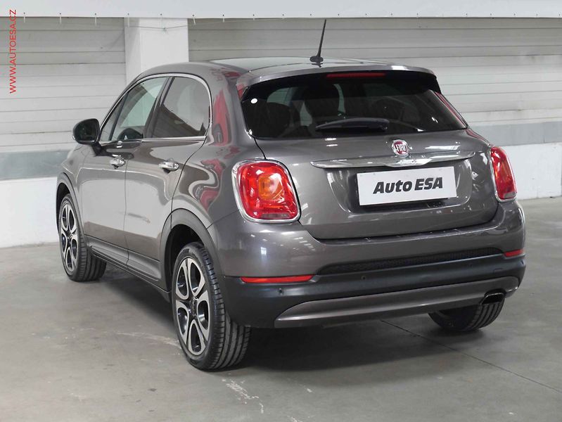 Fiat 500X (2015) 1.4T, ČR, Výhřev sed., park. - fotka 4 z 22