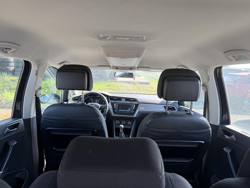 Volkswagen Touran 1.4 TSI 7 MIST 110KW - fotka 11 z 21