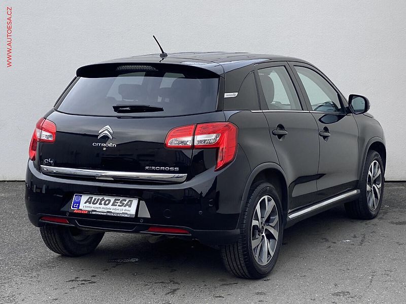 Citroën C4 Aircross (2014) 1.8 HDi 4x4, Tendance, park. - fotka 4 z 18