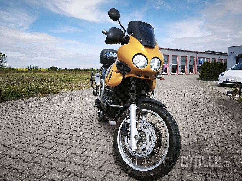 Triumph Tiger 900 (1999) - fotka 4 z 13