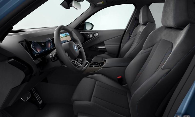 BMW X3 30e xDrive - fotka 3 z 4
