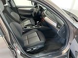 BMW X1 2.0D  XDRIVE REZERVACE  - náhled 13
