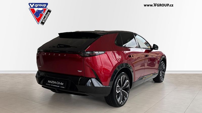 Mazda CX-6e (2026) Takumi černá kůže 21´´ kola - fotka 4 z 25
