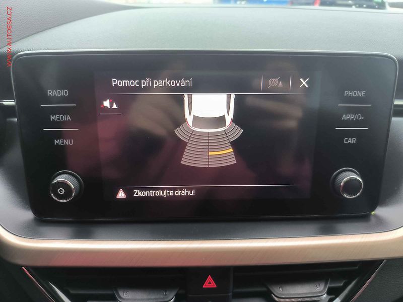 Škoda Scala (2021) 1.0TSI, ČR, Style - fotka 16 z 24