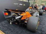 Vůz stáje McLaren obdivují fanoušci Formule 1 na brněnském Zelném trhu od soboty. Podívat se na něj mohou do úterý 27. května.
