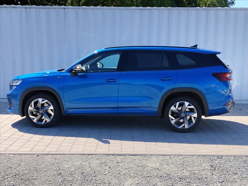Škoda Kodiaq 2,0   Sportline 4x4 142kW DSG - fotka 26 z 35