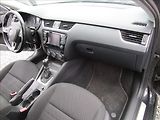 Škoda Octavia Combi 2.0TDi DSG, Scout - náhled 17