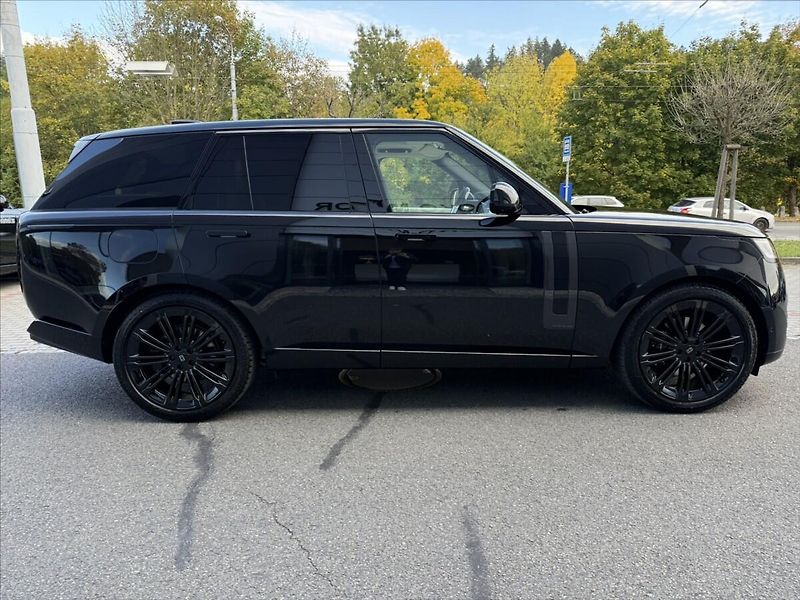 Land Rover Range Rover (2026) 3,0 AUTOBIOGRAPHY D350 - fotka 6 z 38