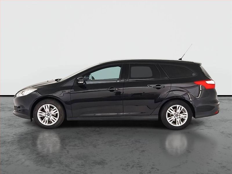 Ford Focus (2014) 1.6 i, Serv.kniha, Tempomat - fotka 3 z 20
