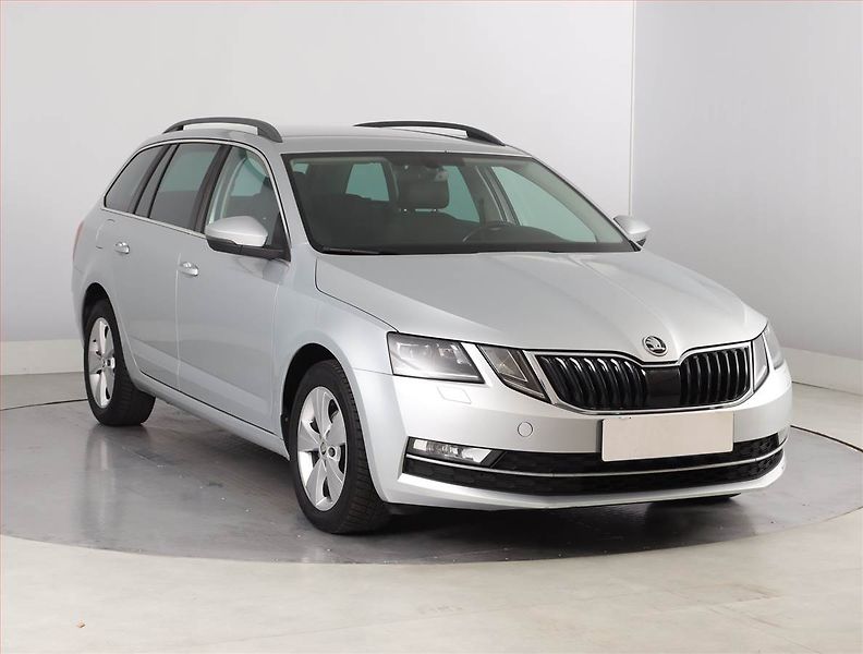 Škoda Octavia (2017) Style 1.6 TDI, Tempomat - fotografie inzerátu