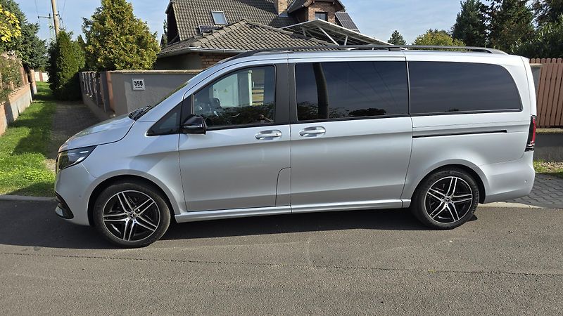 Mercedes-Benz Třídy V (2024) V 300 d 4MATIC EXCLUSIVE - fotka 34 z 49