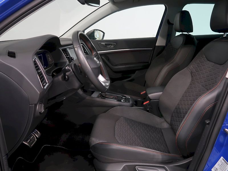 Seat Ateca (2023) FR 2.0TDI 110KW DSG - fotka 13 z 37