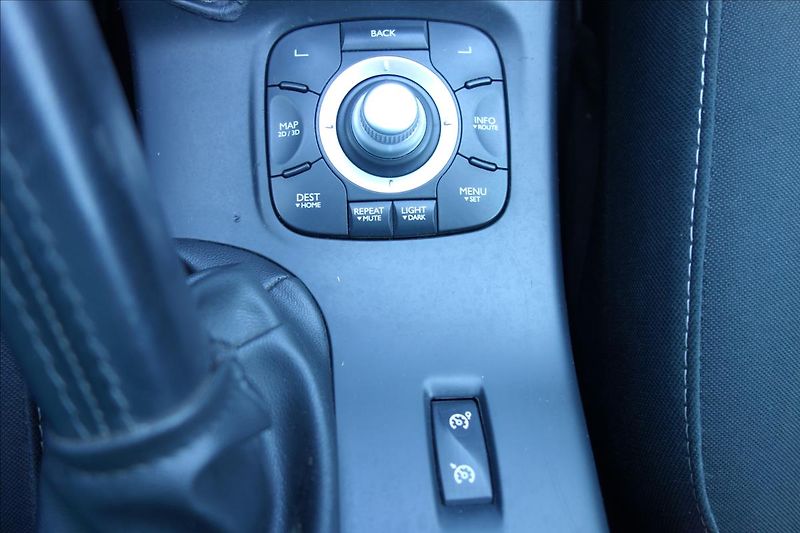 Renault Mégane 1,2 TCe, ČR, 1 MAJ., LIMITED. - fotka 25 z 30