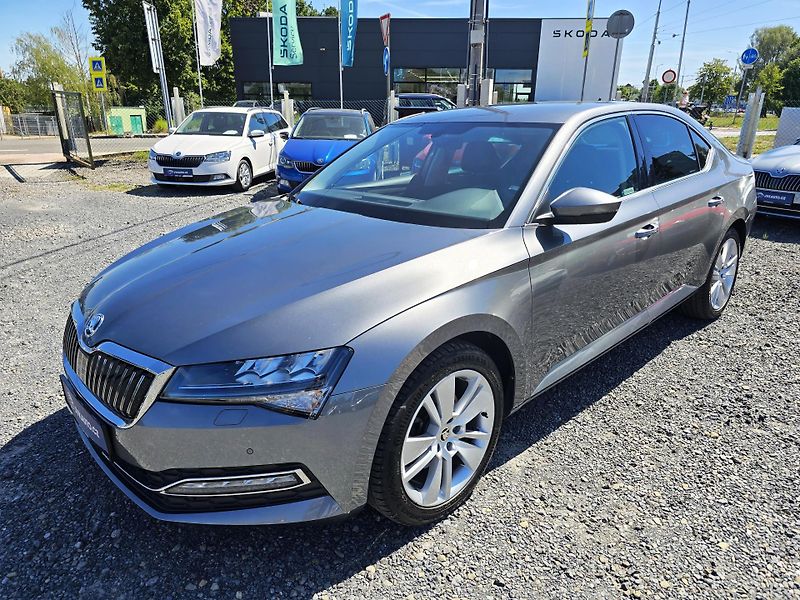Škoda Superb 2.0TDI 110KW DSG STYLE+ TZ. ČR - fotka 10 z 50