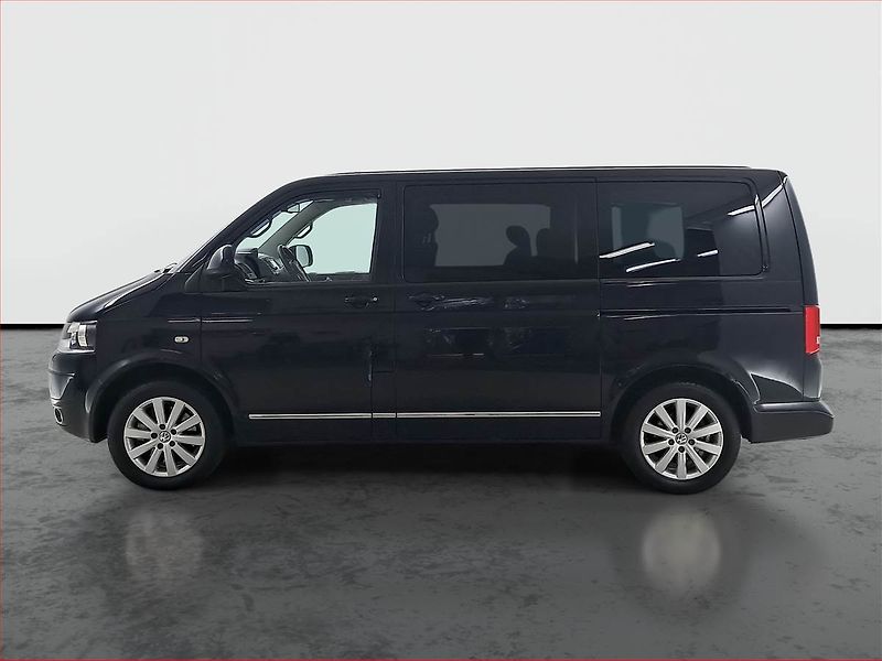 Volkswagen Multivan (2010) Highline 2.0 TDI 4Motion - fotka 3 z 19