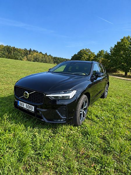 Volvo XC60 (2021) Mild-hybrid 220kW - fotka 19 z 30