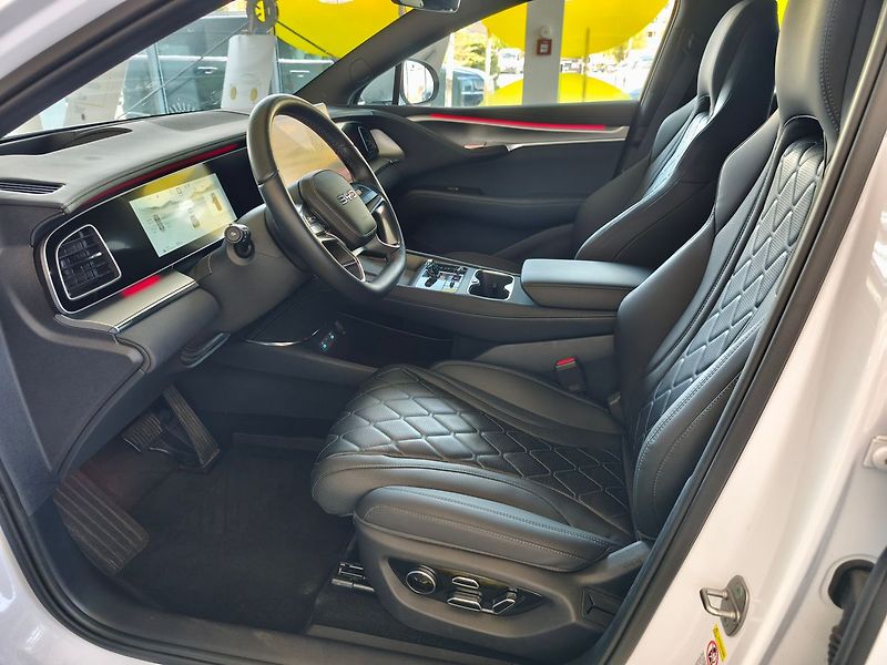 BYD Sealion 7 excellence*91kWh*800V nabíjení - fotka 9 z 25