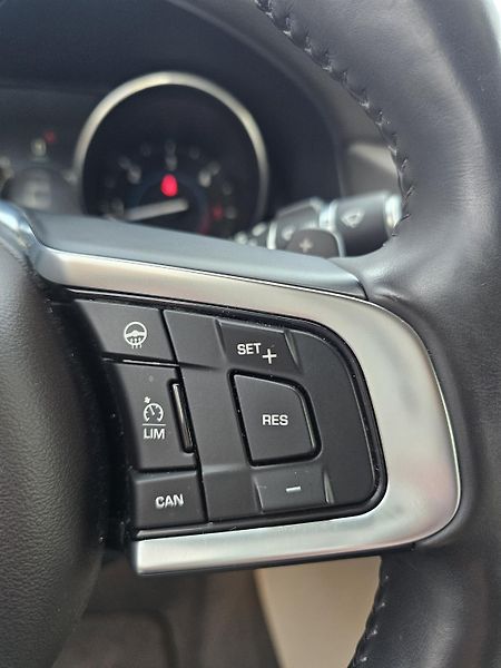 Jaguar XF (2019) 2.0 25D 177kW 2019,VÝHŘEV,KŮŽE - fotka 25 z 50