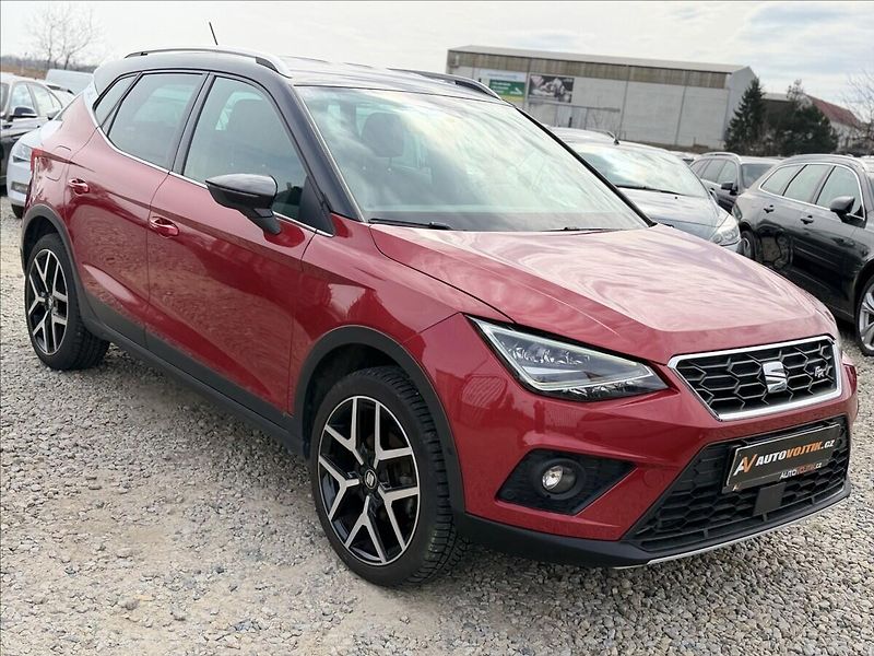 Seat Arona 1,5 FR TSI 110kW NAVI VIRTUAL - fotka 3 z 30