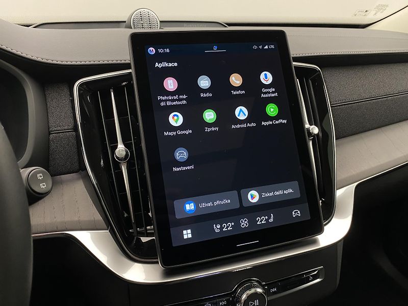 Volvo XC90 (2026) T8 AWD Plug-in DARK PLUS 7m - fotka 8 z 75
