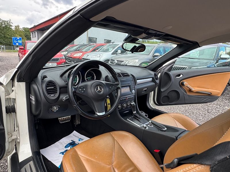 Mercedes-Benz SLK (2010) 3.0 AUTOMAT - fotka 14 z 29