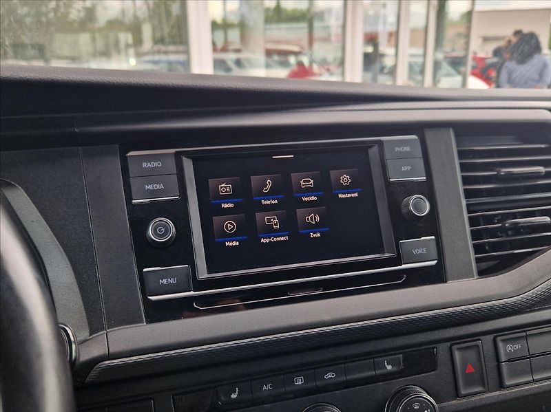 Volkswagen T6.1 2,0 TDI CAMPING VESTAVBA 4MÍST - fotka 39 z 41