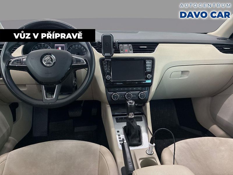 Škoda Octavia 2.0 110kW DSG Elegance Canton - fotka 3 z 12