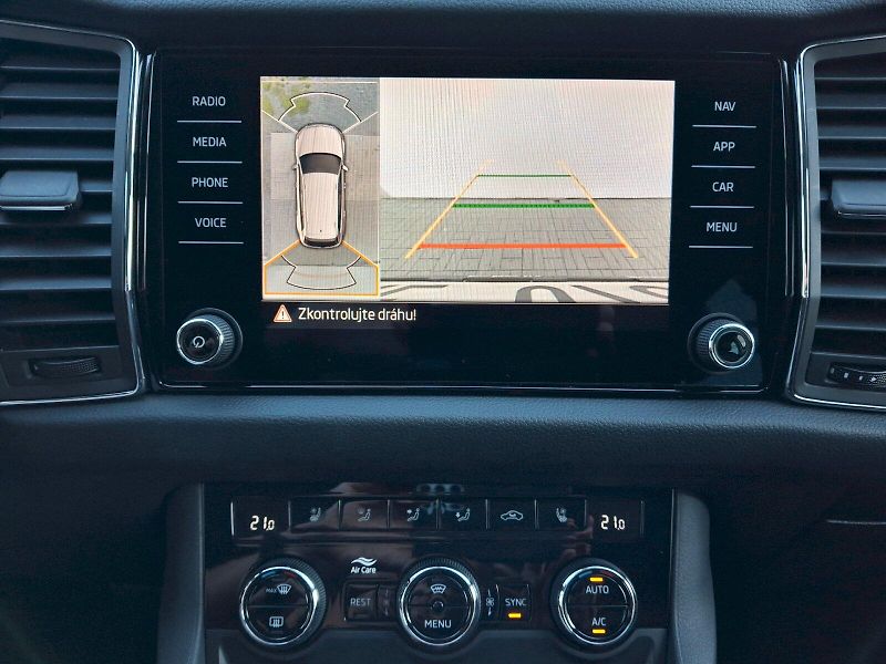 Škoda Kodiaq (2022) Style Plus DSG 2,0TDi 110kW - fotka 18 z 35