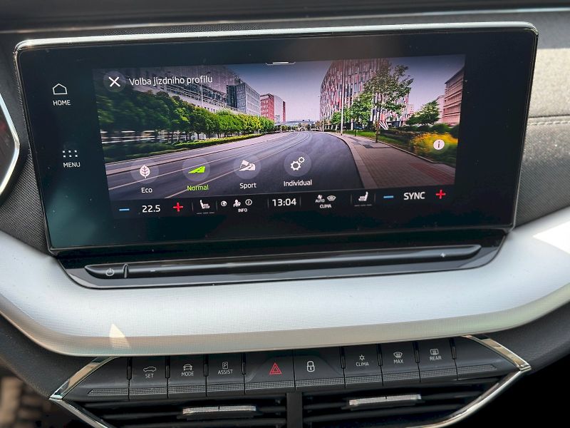 Škoda Octavia (2021) COMBI STYLE Plus 1,5TSI 110 kW - fotka 15 z 30